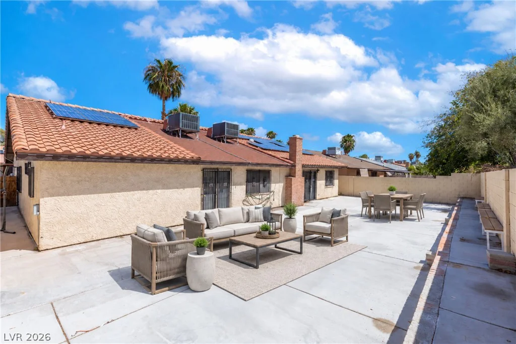 1929 Rockledge, Las Vegas, NV 89119
