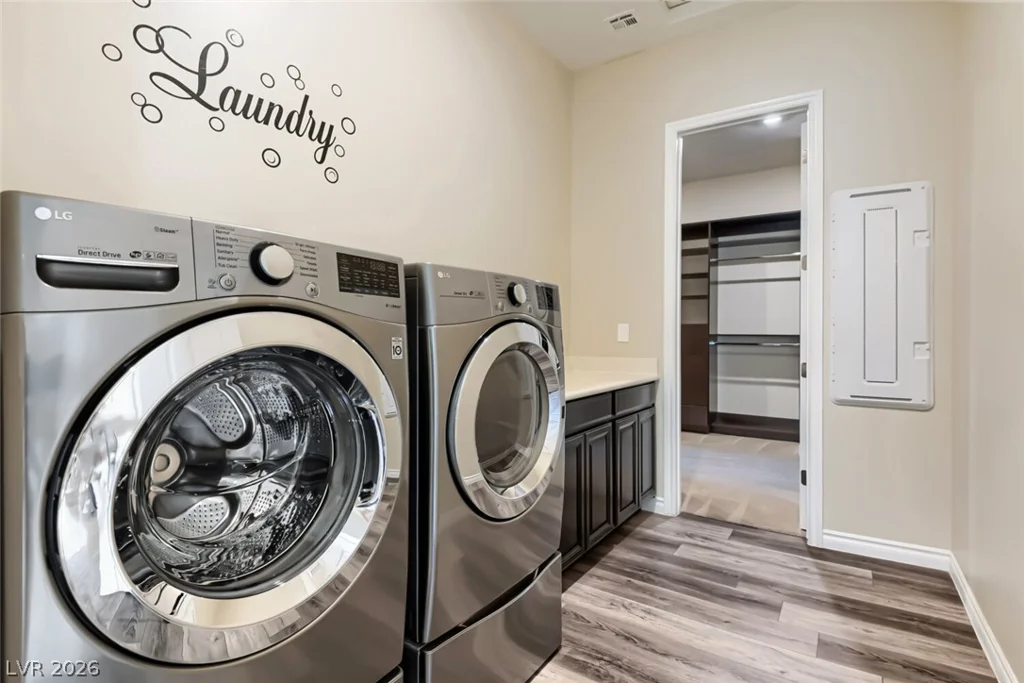 647 Longfeather, Henderson, NV 89011