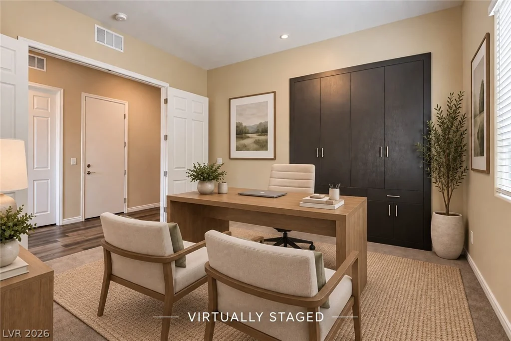 647 Longfeather, Henderson, NV 89011