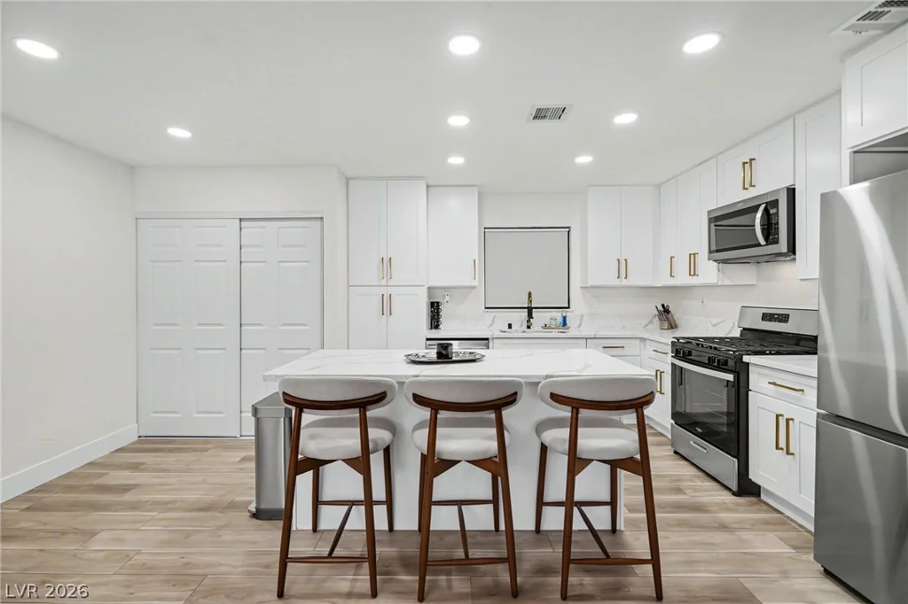 4200 El Parque, Las Vegas, NV 89102
