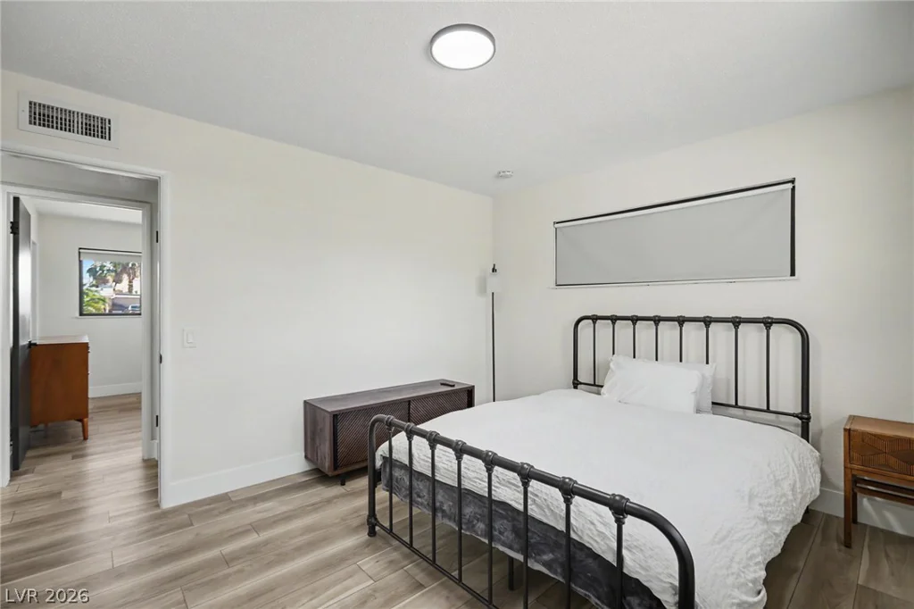 4200 El Parque, Las Vegas, NV 89102