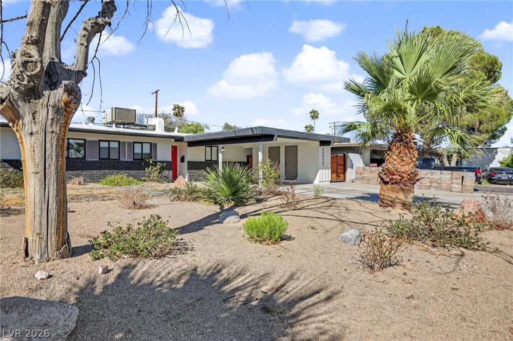 4200 El Parque, Las Vegas, NV 89102