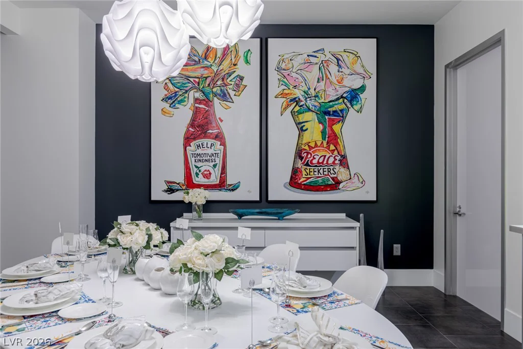 2747 Paradise, Las Vegas, NV 89109