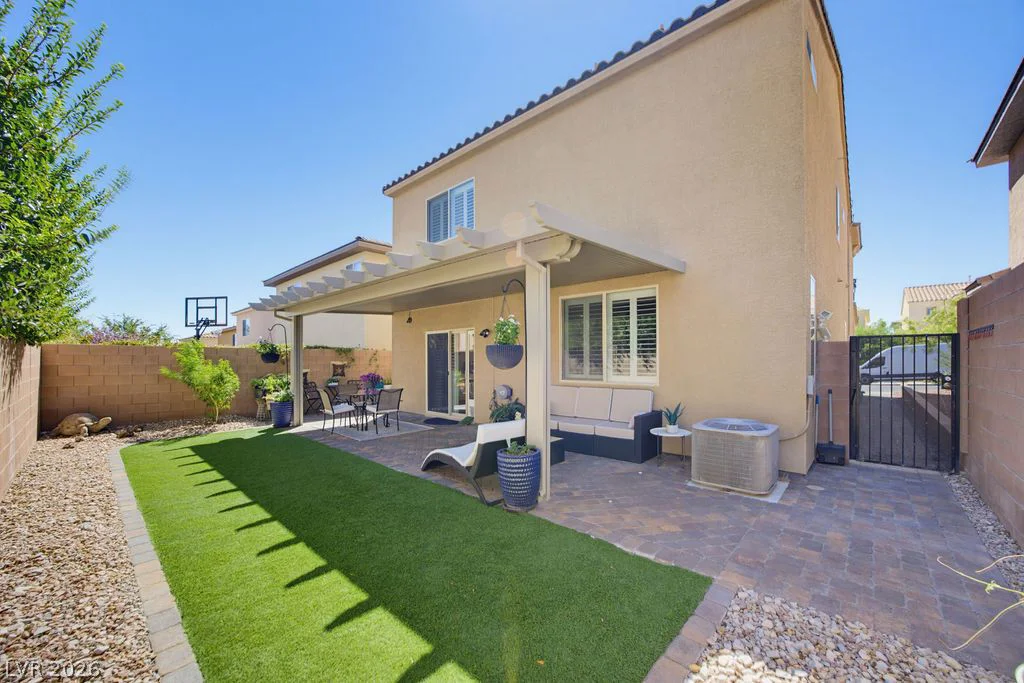 10650 Sand Mountain, Las Vegas, NV 89166