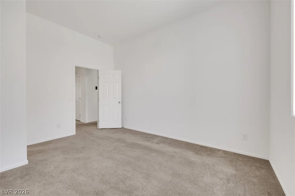 6635 AZURE CLOUDS WAY, Las Vegas, NV 89142