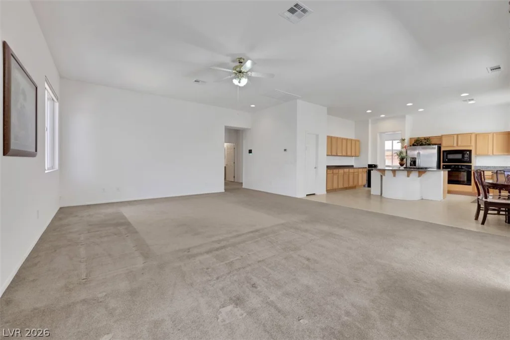 6635 AZURE CLOUDS WAY, Las Vegas, NV 89142