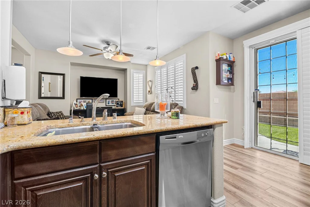 8403 Lower Trailhead, Las Vegas, NV 89113