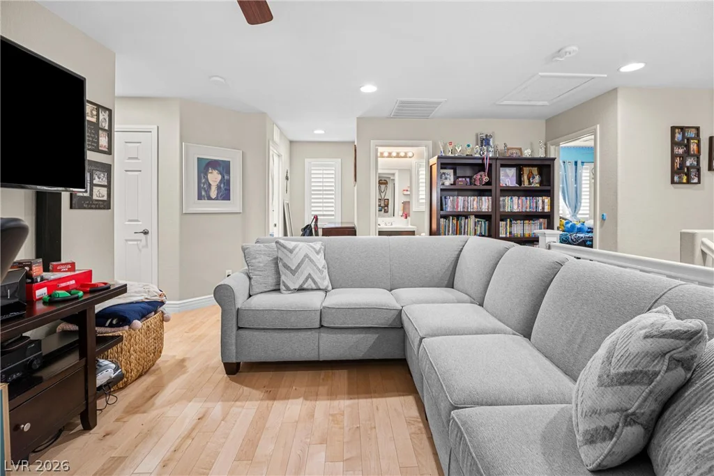 8403 Lower Trailhead, Las Vegas, NV 89113