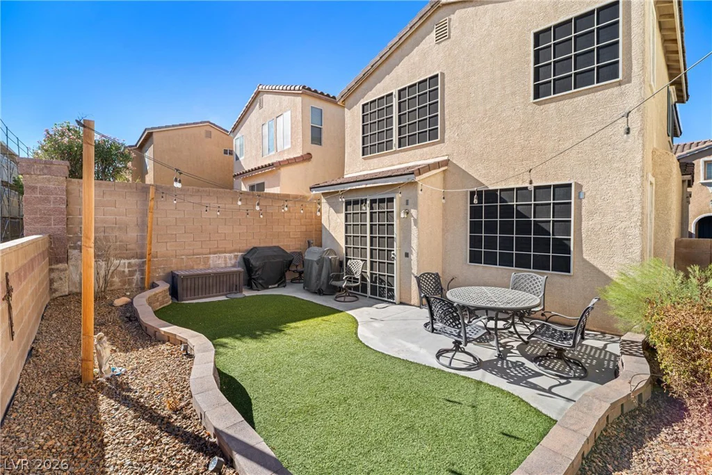 8403 Lower Trailhead, Las Vegas, NV 89113