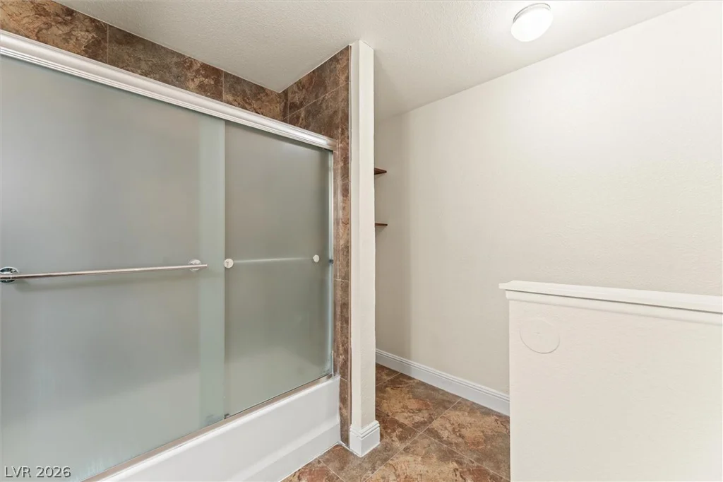 5570 White Cap, Las Vegas, NV 89110