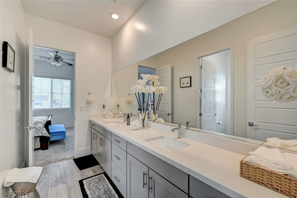 5241 Brayden, Las Vegas, NV 89131