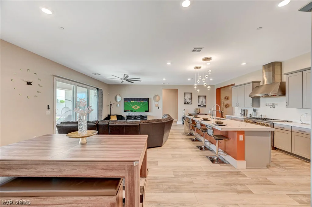 5241 Brayden, Las Vegas, NV 89131