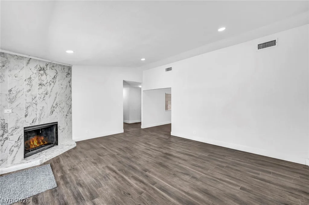 1322 Lucky, Las Vegas, NV 89104