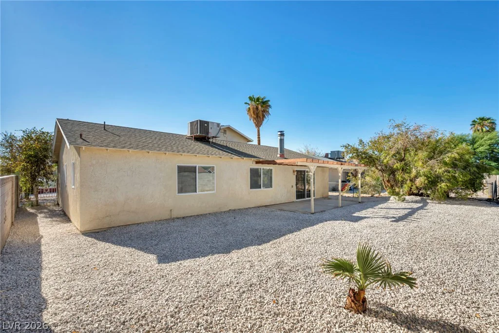 1322 Lucky, Las Vegas, NV 89104