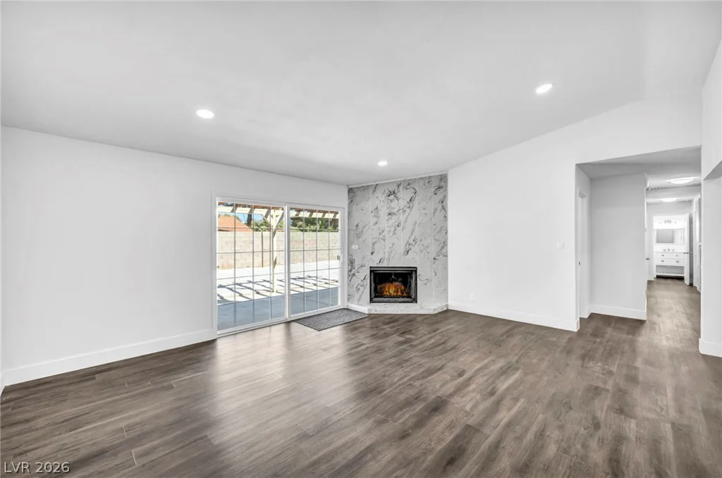 1322 Lucky, Las Vegas, NV 89104