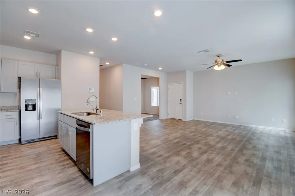 7526 Crested Moon, North Las Vegas, NV 89084