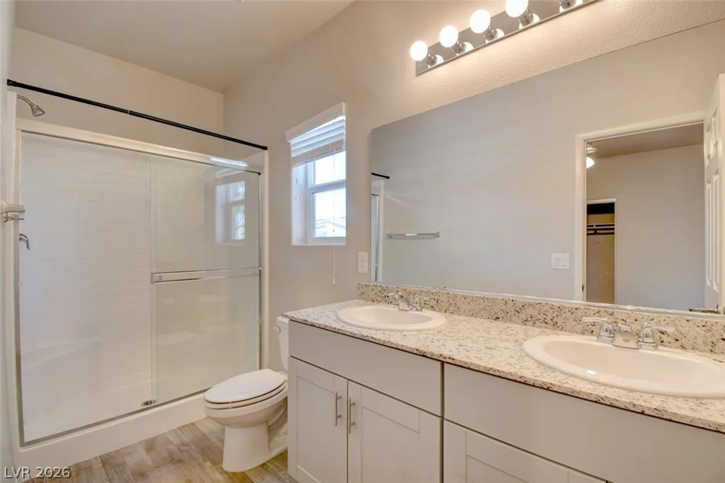 7526 Crested Moon, North Las Vegas, NV 89084