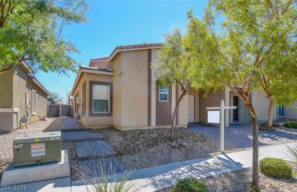 7526 Crested Moon, North Las Vegas, NV 89084