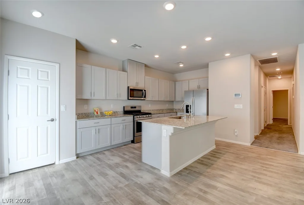 7526 Crested Moon, North Las Vegas, NV 89084
