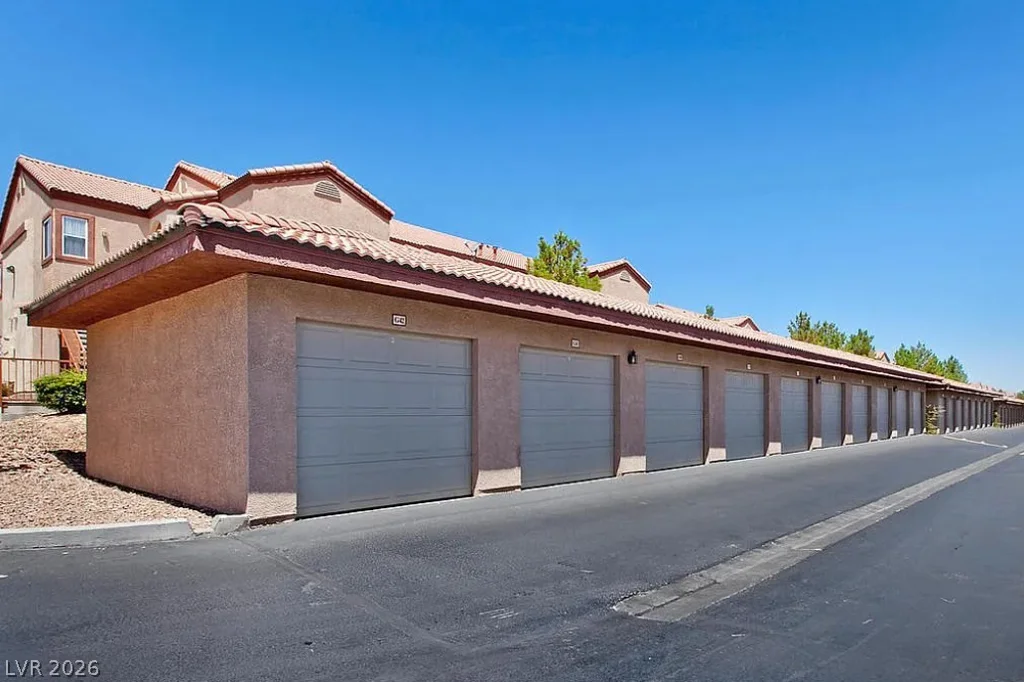 9580 Reno, Las Vegas, NV 89148