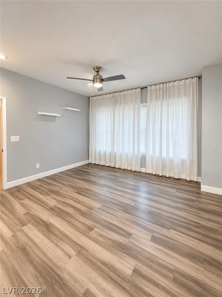 9580 Reno, Las Vegas, NV 89148