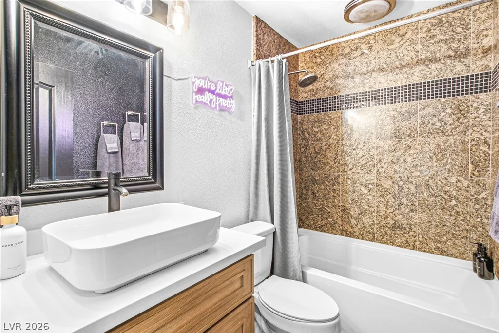 5126 Rose Moss, North Las Vegas, NV 89031