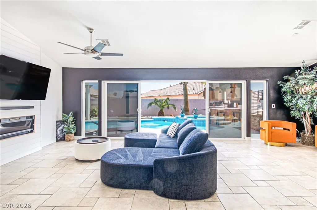 5126 Rose Moss, North Las Vegas, NV 89031