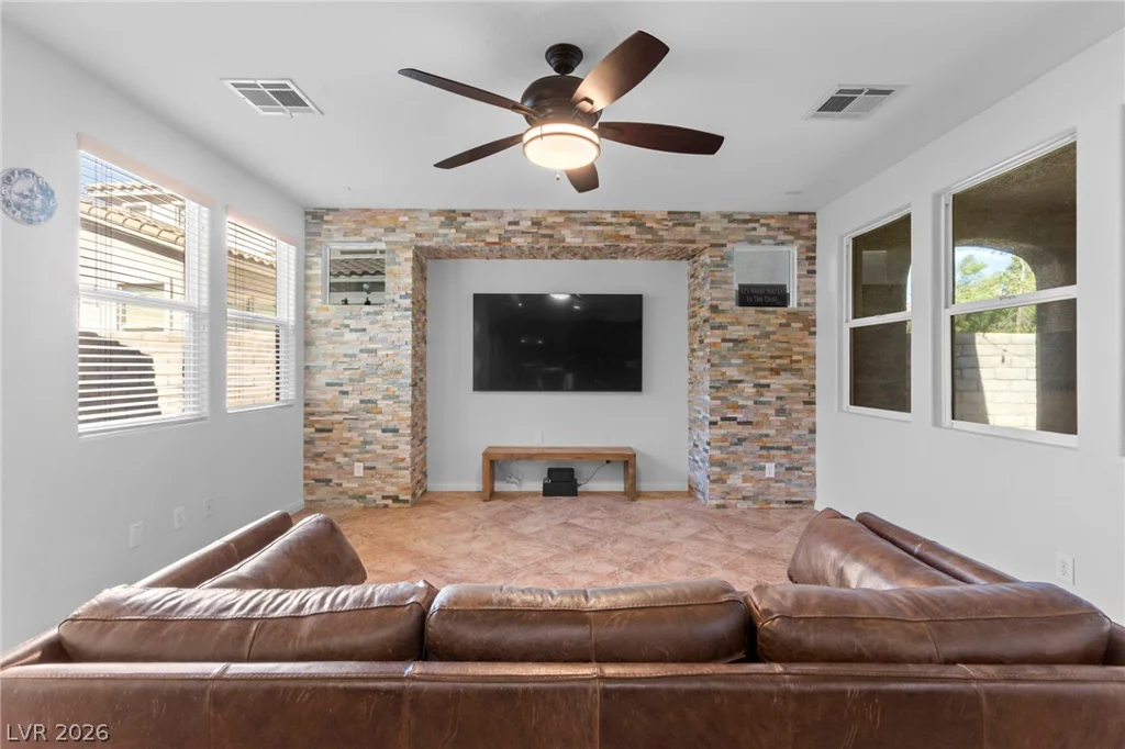 600 Bachelor Button, Las Vegas, NV 89138
