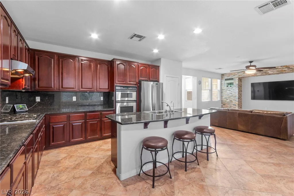 600 Bachelor Button, Las Vegas, NV 89138