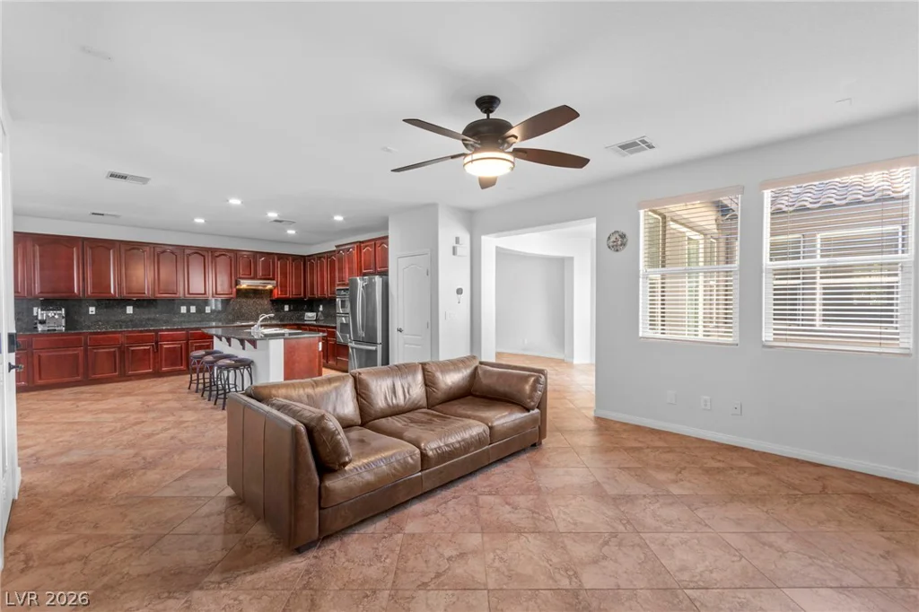 600 Bachelor Button, Las Vegas, NV 89138