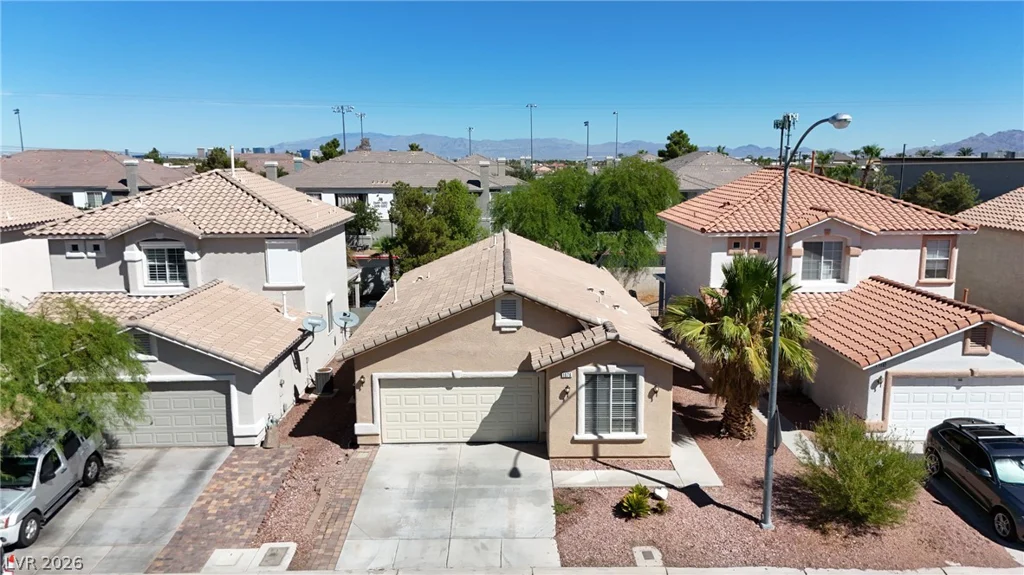 1076 Sweeping Vine, Las Vegas, NV 89183