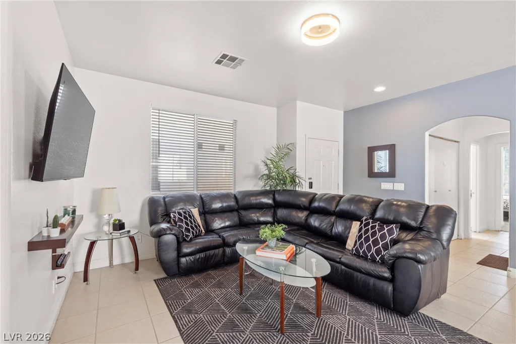 1076 Sweeping Vine, Las Vegas, NV 89183