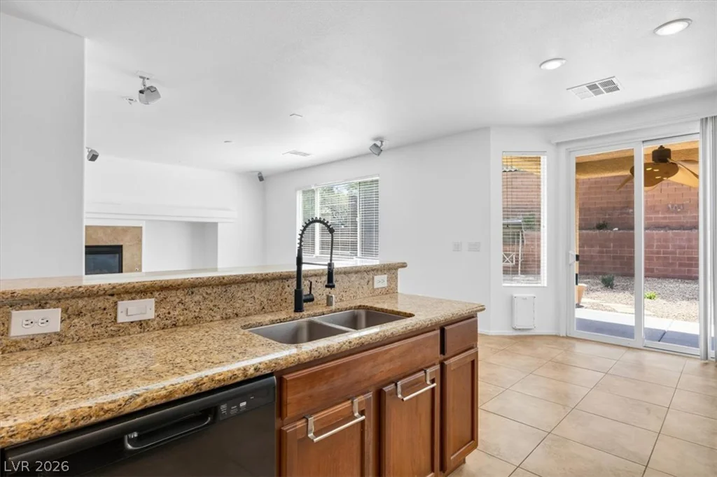 9075 Cloudy Mountain, Las Vegas, NV 89178