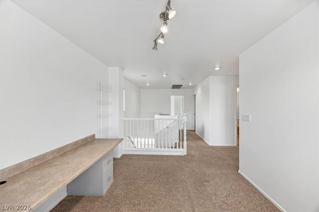 9075 Cloudy Mountain, Las Vegas, NV 89178