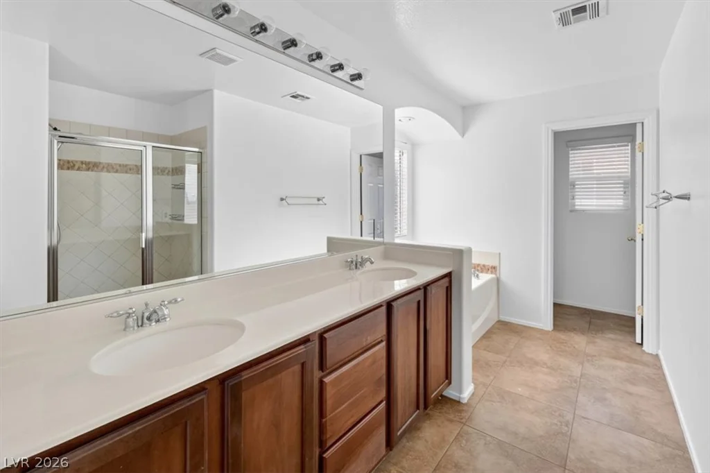 9075 Cloudy Mountain, Las Vegas, NV 89178