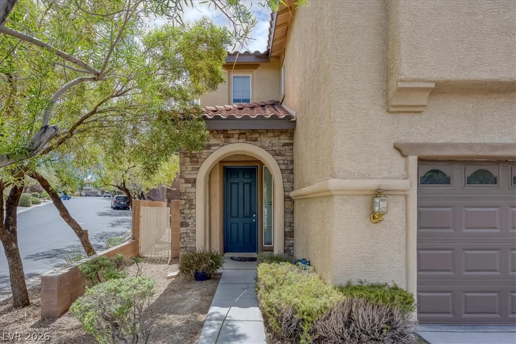 9075 Cloudy Mountain, Las Vegas, NV 89178