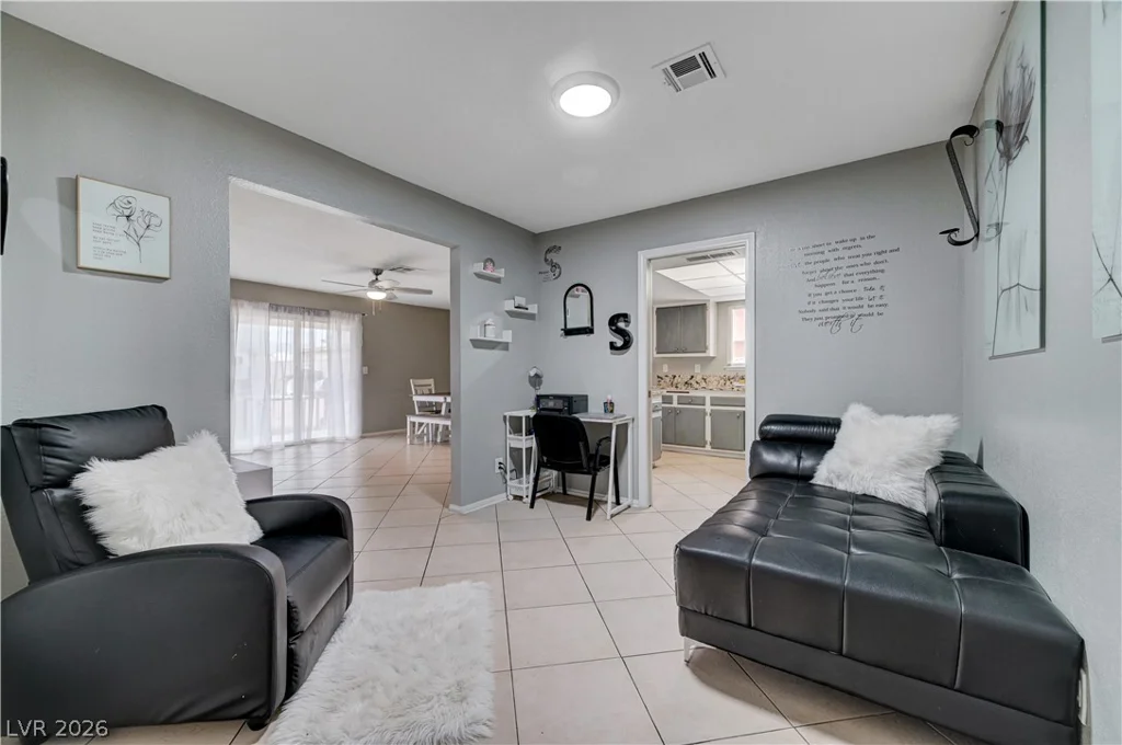 2829 Michael, Las Vegas, NV 89108