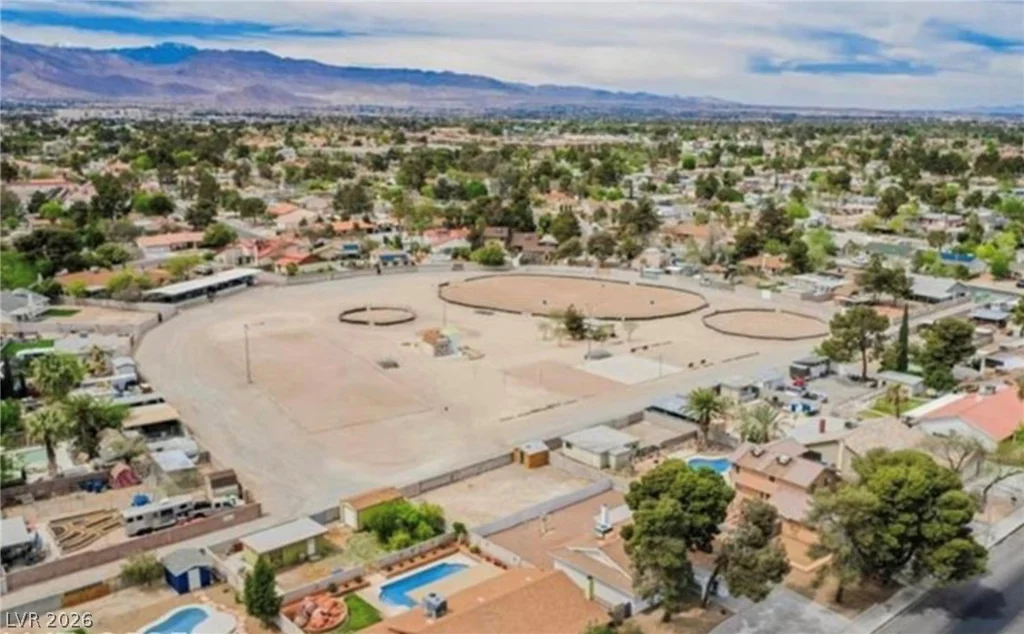2829 Michael, Las Vegas, NV 89108