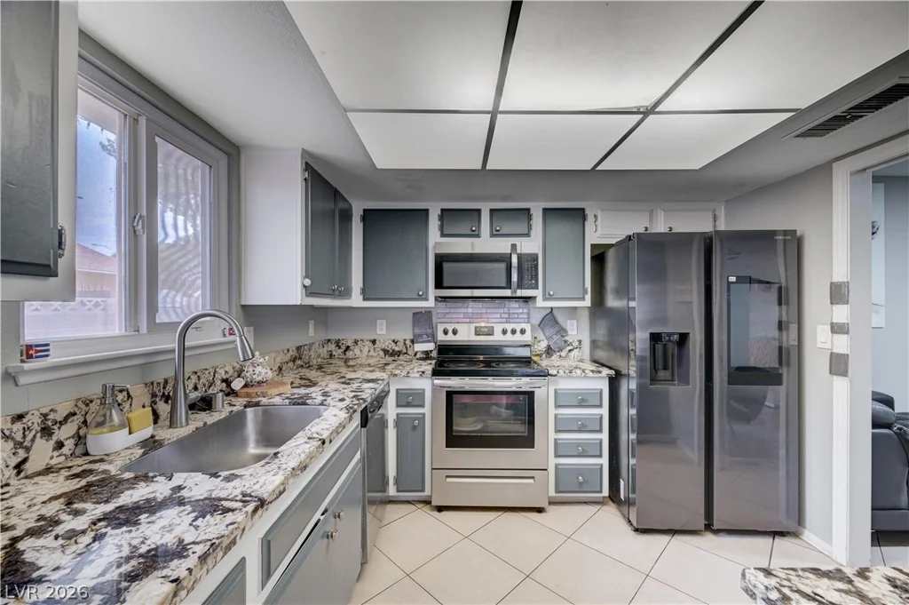 2829 Michael, Las Vegas, NV 89108