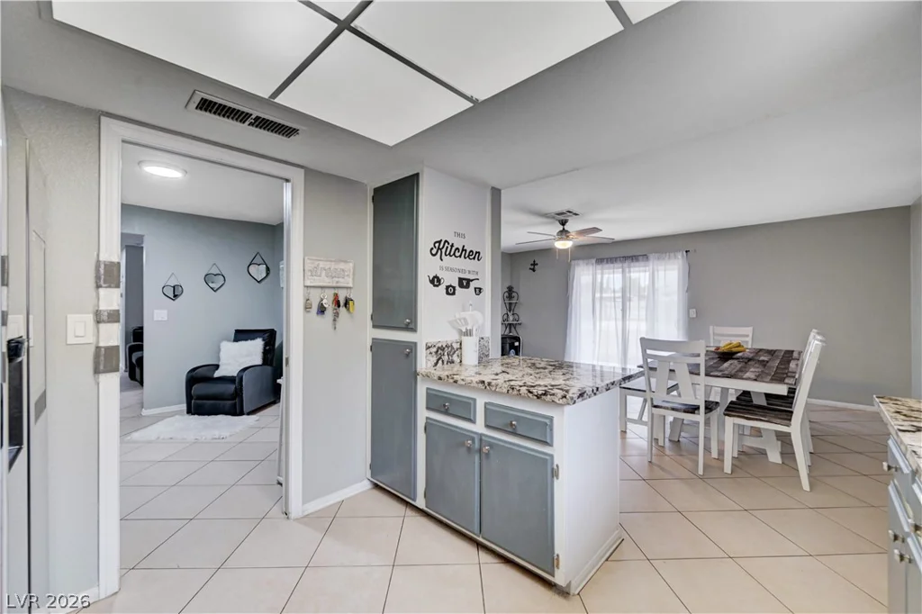 2829 Michael, Las Vegas, NV 89108