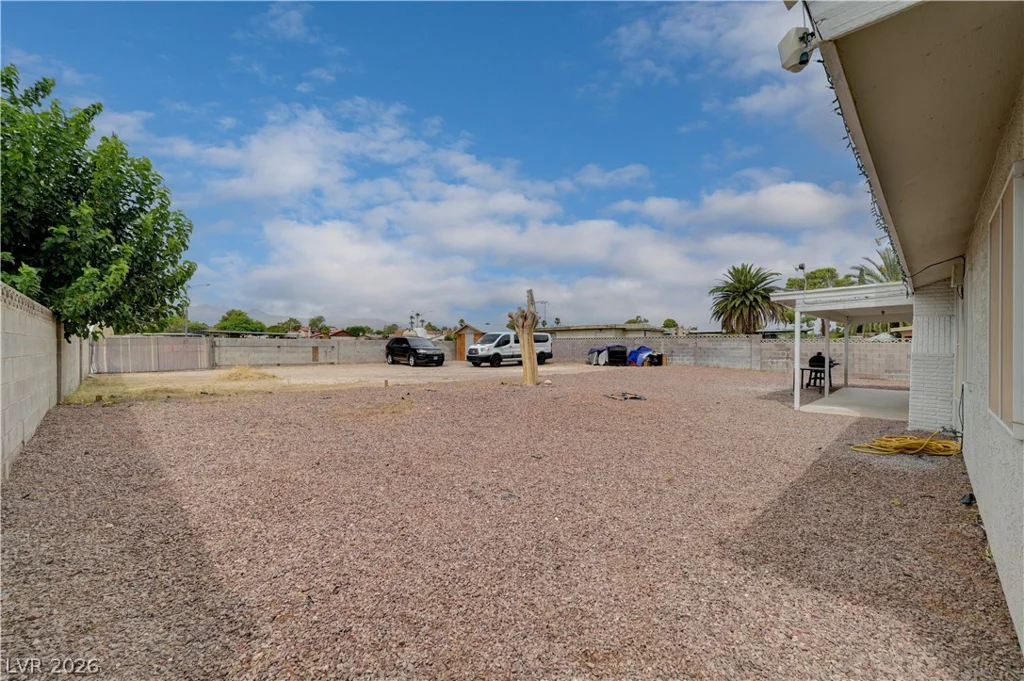 2829 Michael, Las Vegas, NV 89108