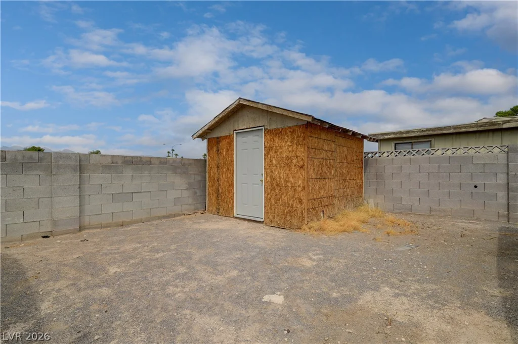 2829 Michael, Las Vegas, NV 89108