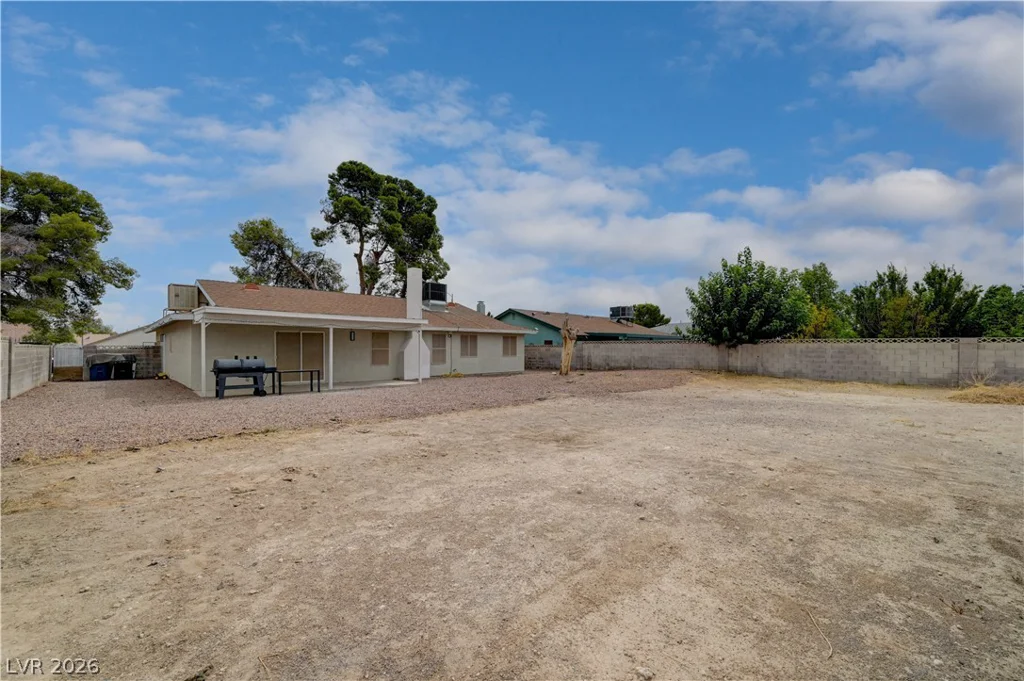2829 Michael, Las Vegas, NV 89108