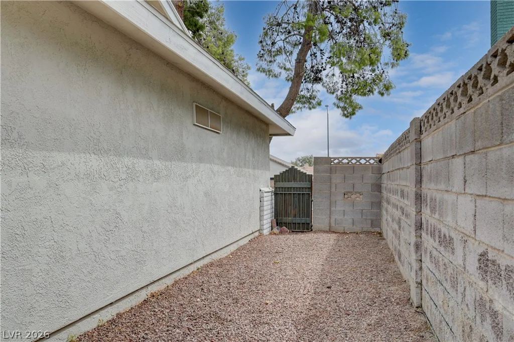 2829 Michael, Las Vegas, NV 89108