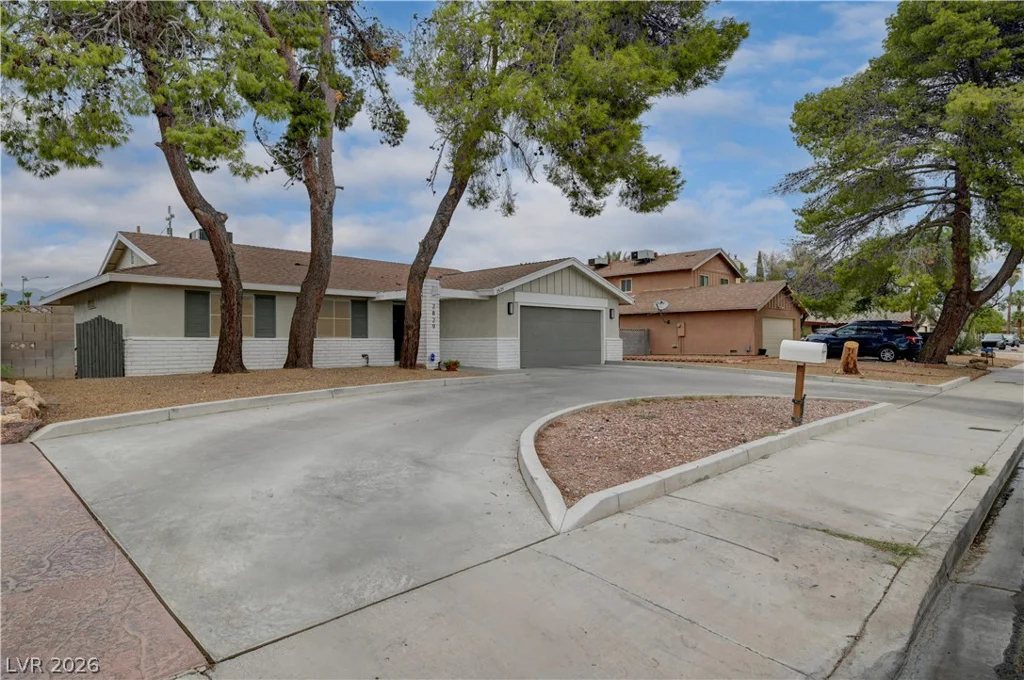2829 Michael, Las Vegas, NV 89108