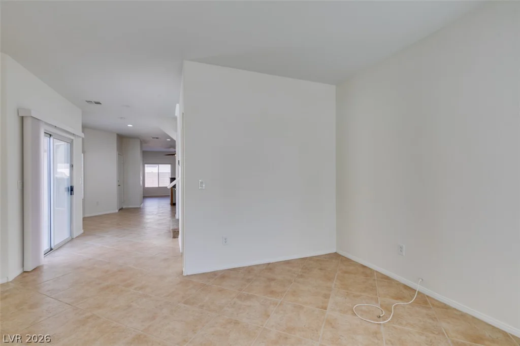 10744 Binasco, Las Vegas, NV 89141