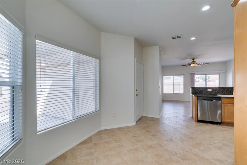 10744 Binasco, Las Vegas, NV 89141