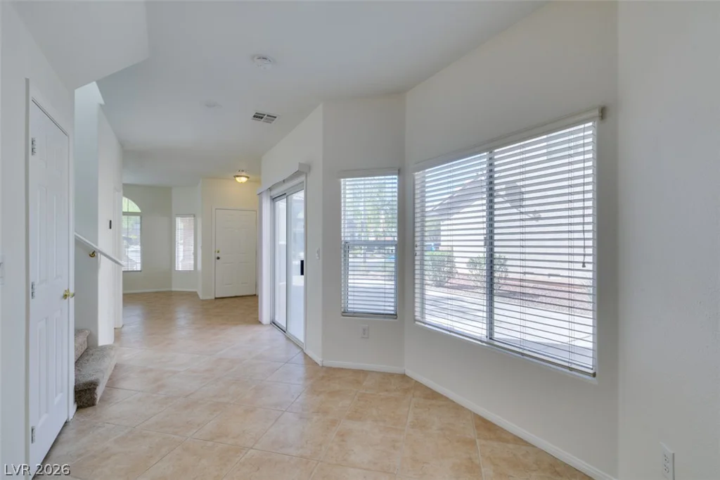 10744 Binasco, Las Vegas, NV 89141