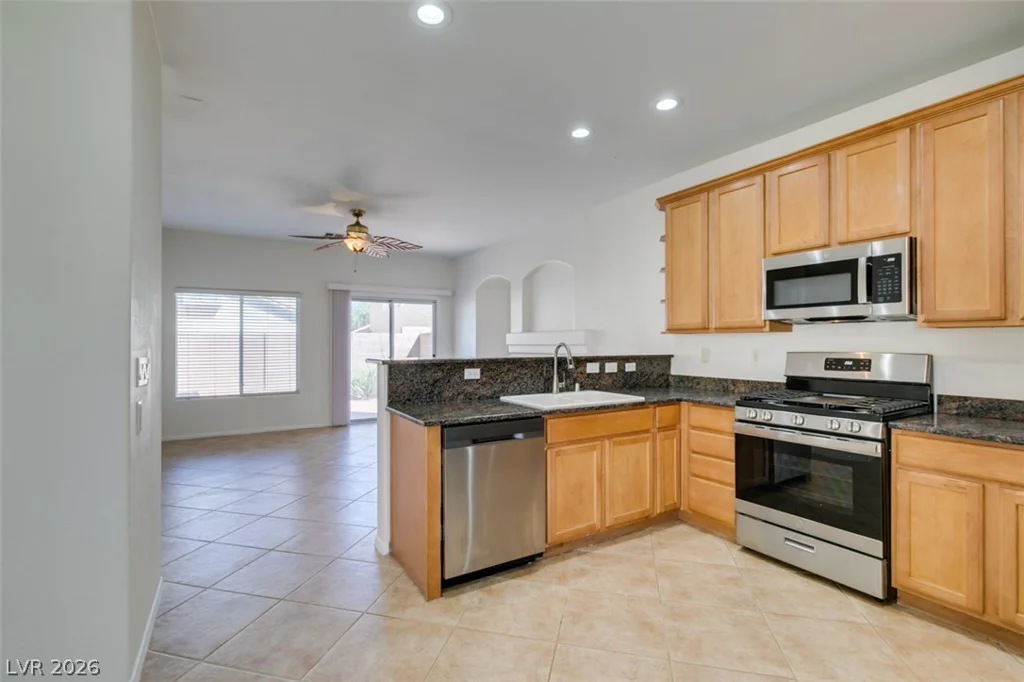 10744 Binasco, Las Vegas, NV 89141