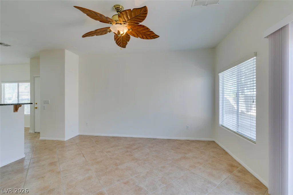 10744 Binasco, Las Vegas, NV 89141